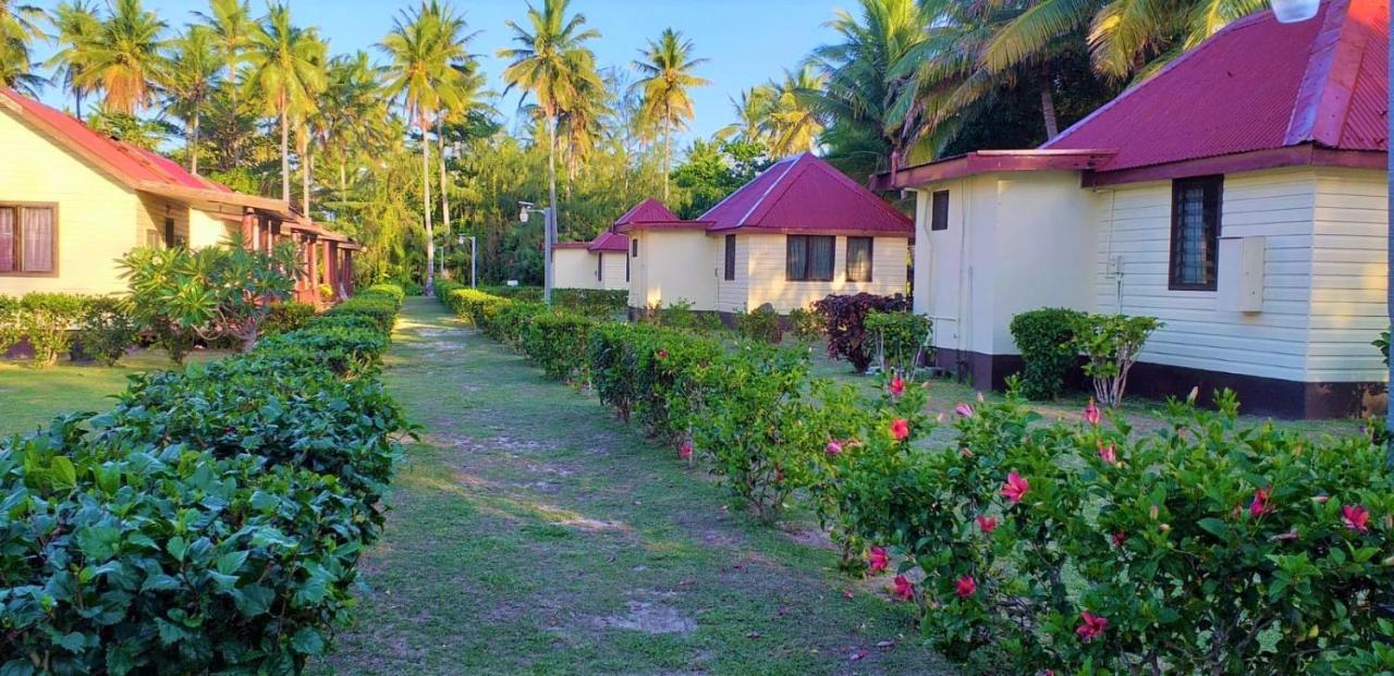 Safe Landing Eco-Lodge Naisisili Bagian luar foto